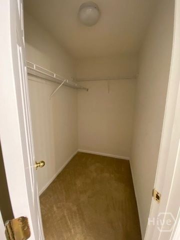 213 Cherry Laural Lane, Savannah, GA 31419