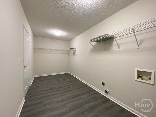 213 Cherry Laural Lane, Savannah, GA 31419