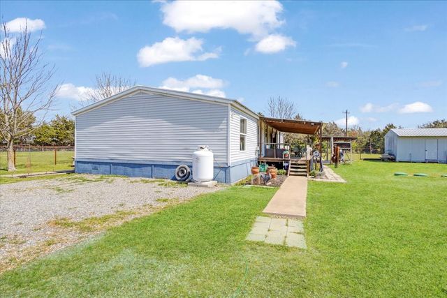 1718 Recreation Road 3, Bonham, TX 75418