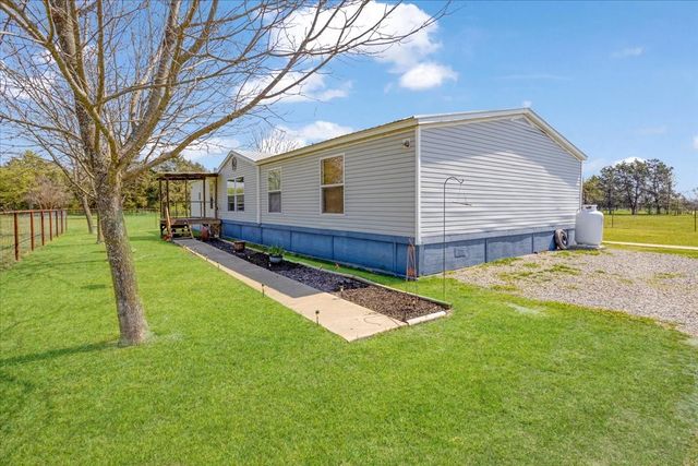 1718 Recreation Road 3, Bonham, TX 75418