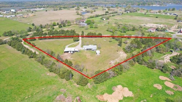 1718 Recreation Road 3, Bonham, TX 75418