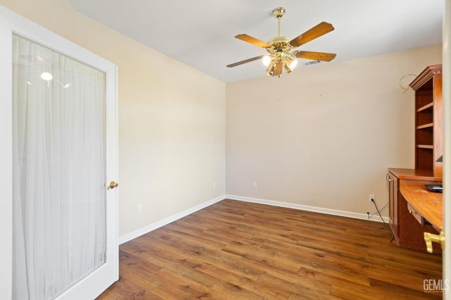 32250 Appaloosa Drive, Lindsay, CA 93265