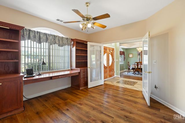 32250 Appaloosa Drive, Lindsay, CA 93265