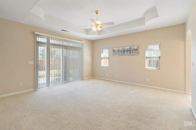 32250 Appaloosa Drive, Lindsay, CA 93265