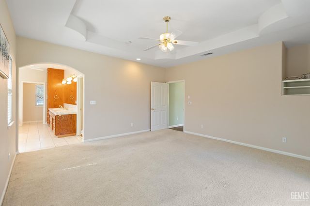 32250 Appaloosa Drive, Lindsay, CA 93265