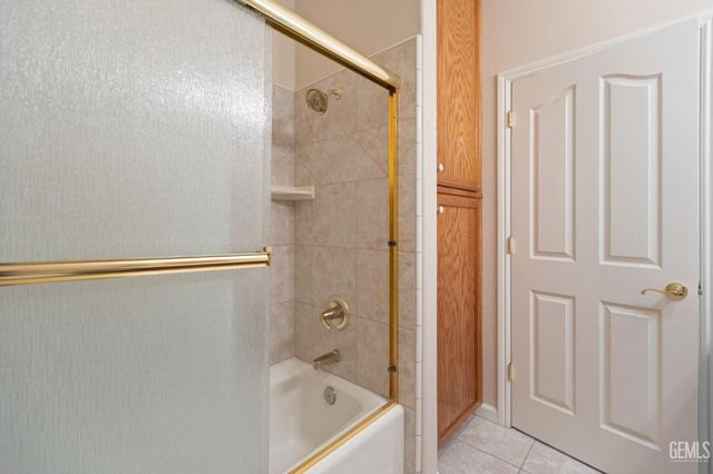 32250 Appaloosa Drive, Lindsay, CA 93265