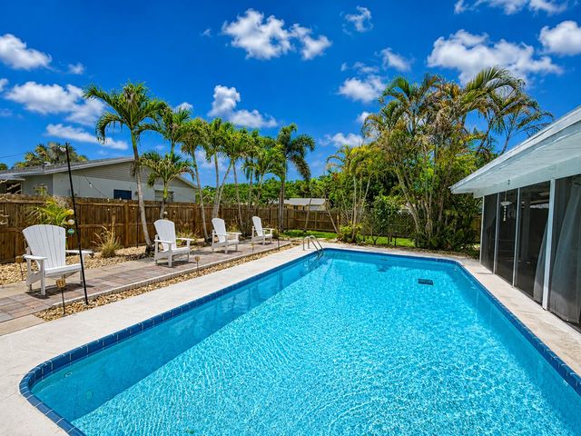 713 Suwanee Avenue, Jupiter, FL 33458
