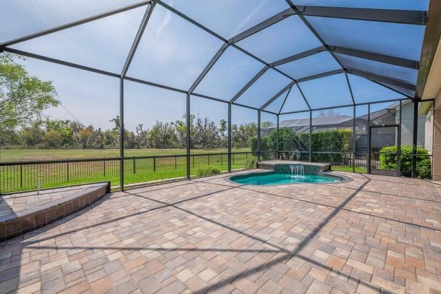 6002 WATERCOLOR DRIVE, Lithia, FL 33547