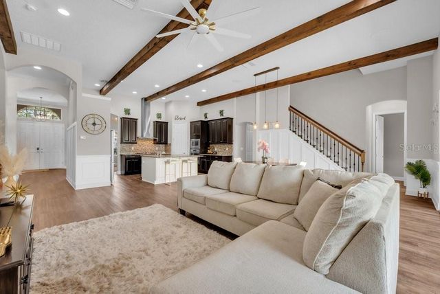 6002 WATERCOLOR DRIVE, Lithia, FL 33547