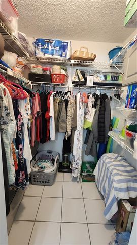 5750 NW 64th Ave 208, Tamarac, FL 33319