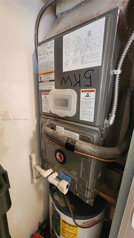 5750 NW 64th Ave 208, Tamarac, FL 33319