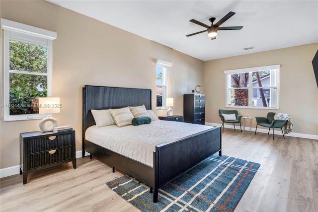 18361 NW 10th St, Pembroke Pines, FL 33029