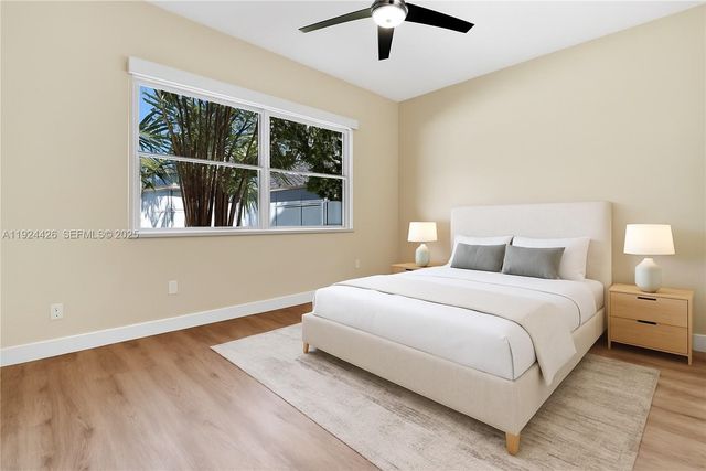 18361 NW 10th St, Pembroke Pines, FL 33029