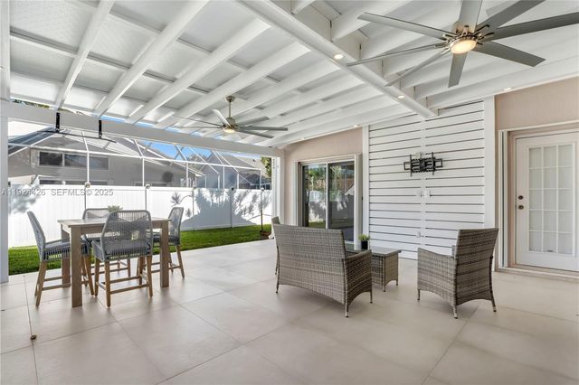 18361 NW 10th St, Pembroke Pines, FL 33029