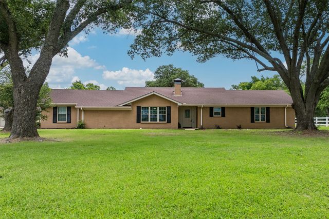 11608 State Highway 19 N, Athens, TX 75752