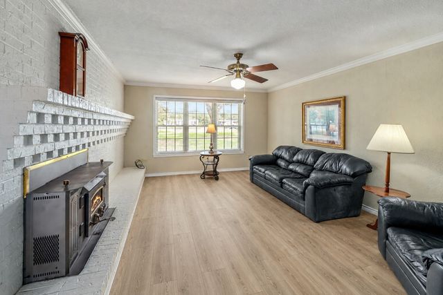 11608 State Highway 19 N, Athens, TX 75752