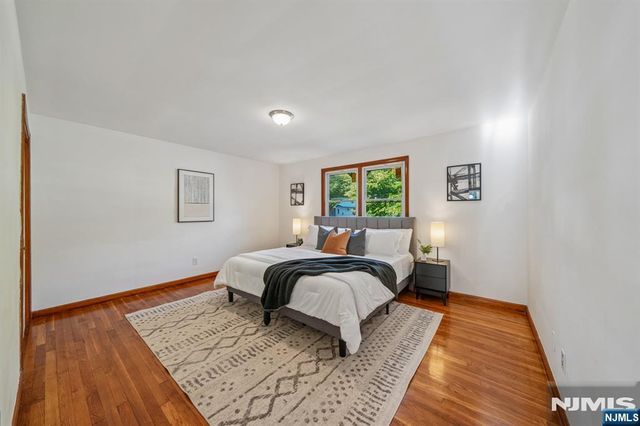 696 1st Street, Secaucus, NJ 07094
