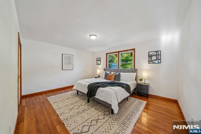 696 1st Street, Secaucus, NJ 07094