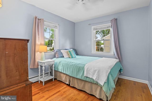 313 OAK ST, Centreville, MD 21617