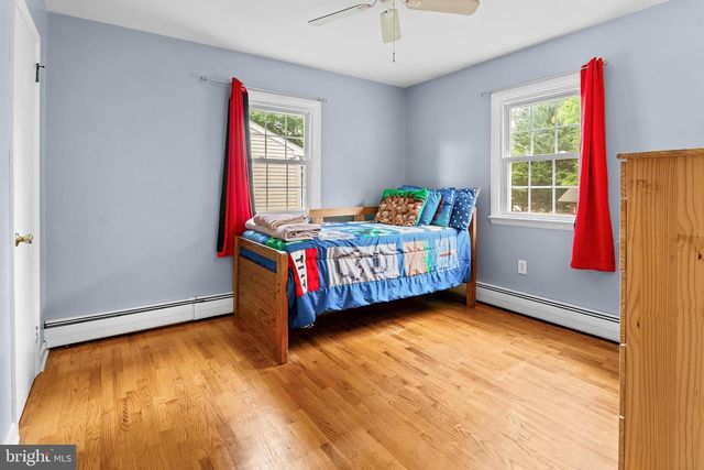 313 OAK ST, Centreville, MD 21617