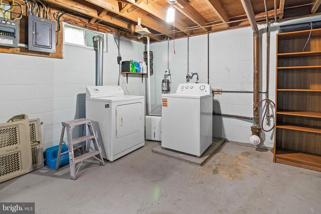 313 OAK ST, Centreville, MD 21617