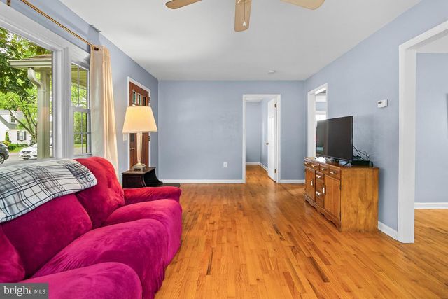 313 OAK ST, Centreville, MD 21617