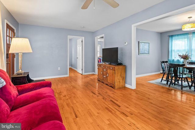 313 OAK ST, Centreville, MD 21617