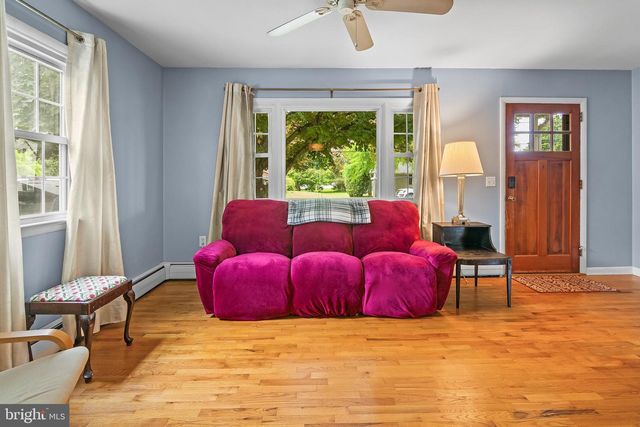 313 OAK ST, Centreville, MD 21617