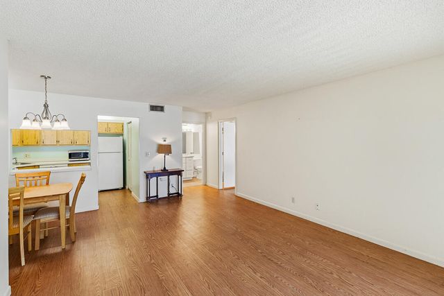 2703 SW Matheson Avenue 116-g2, Palm City, FL 34990