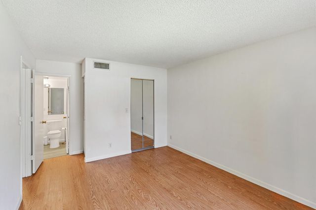 2703 SW Matheson Avenue 116-g2, Palm City, FL 34990