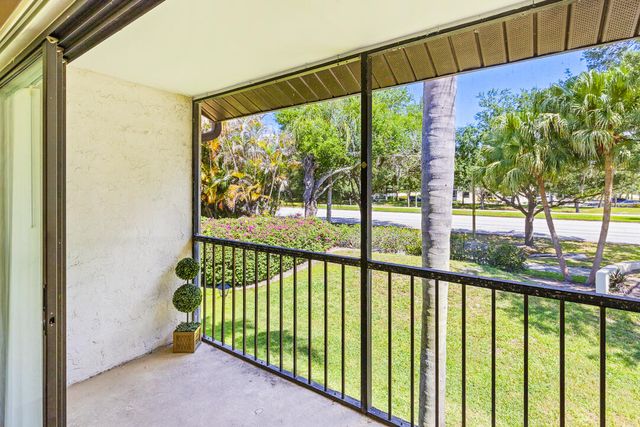 2703 SW Matheson Avenue 116-g2, Palm City, FL 34990