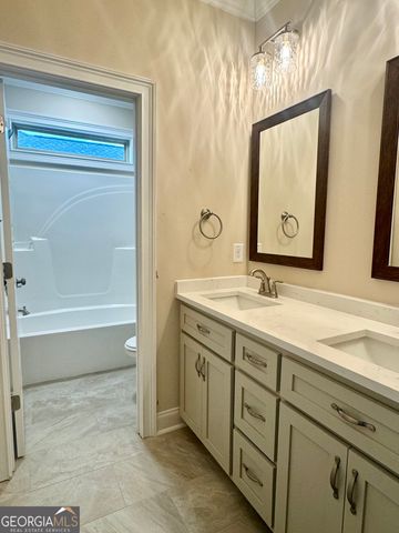 207 Golden Chestnut Bend, Bonaire, GA 31005