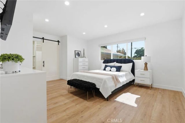 10824 Odell, Sunland, CA 91040