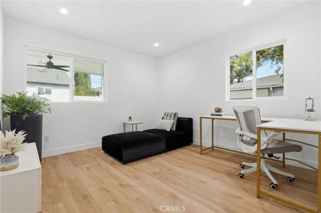 10824 Odell, Sunland, CA 91040