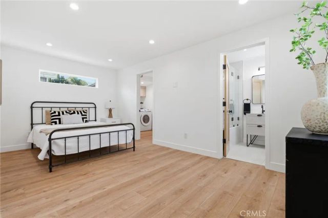 10824 Odell, Sunland, CA 91040