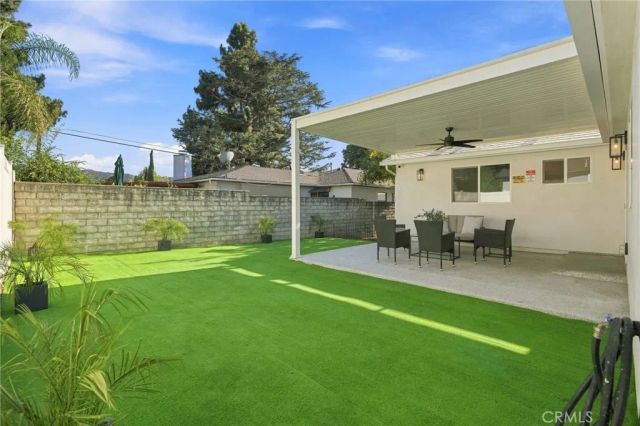 10824 Odell, Sunland, CA 91040