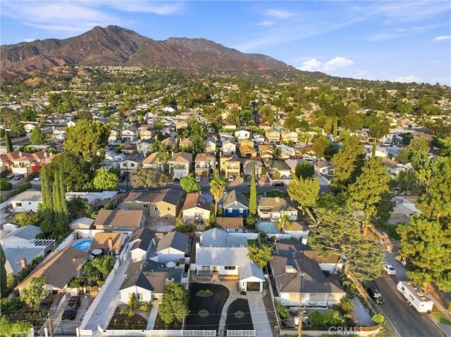 10824 Odell, Sunland, CA 91040