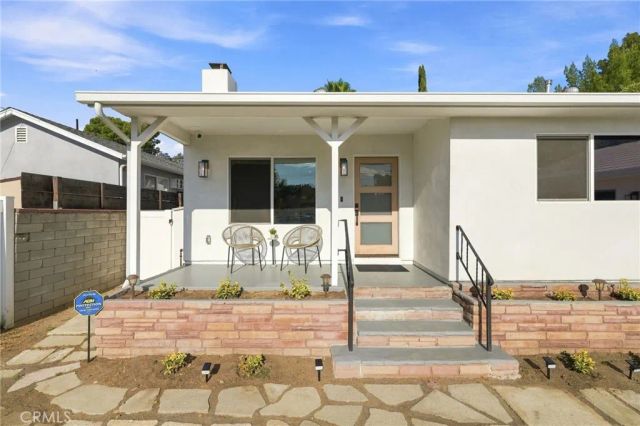 10824 Odell, Sunland, CA 91040