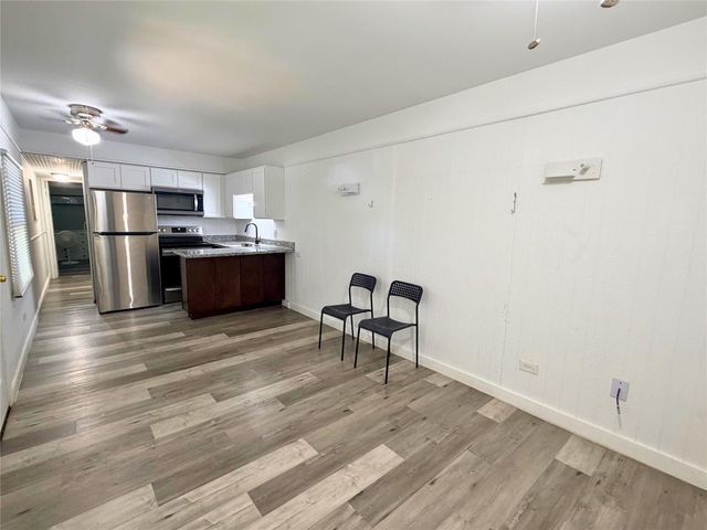 310 E Jack Street, Baytown, TX 77520