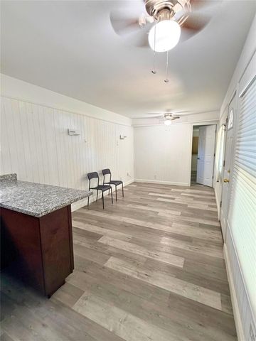 310 E Jack Street, Baytown, TX 77520
