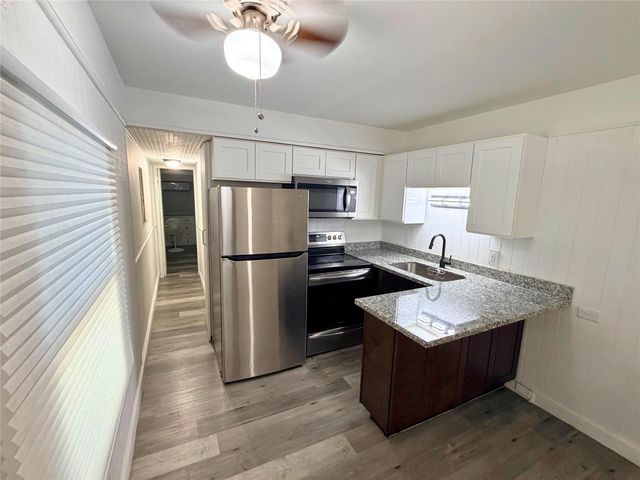 310 E Jack Street, Baytown, TX 77520