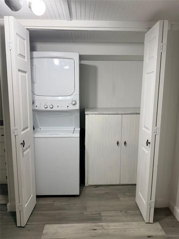310 E Jack Street, Baytown, TX 77520