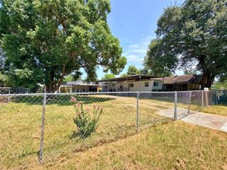 310 E Jack Street, Baytown, TX 77520