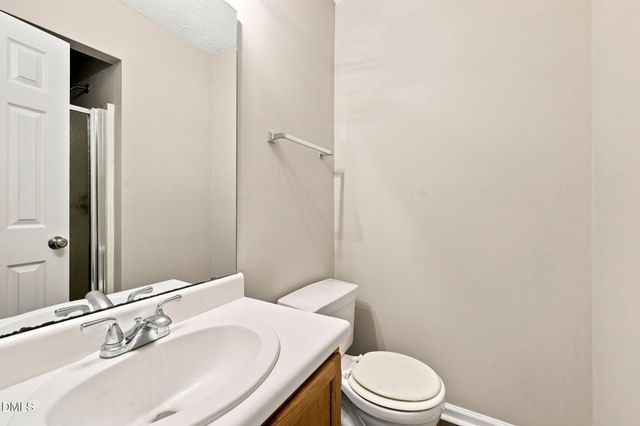 105 Cabrita Court, Holly Springs, NC 27540