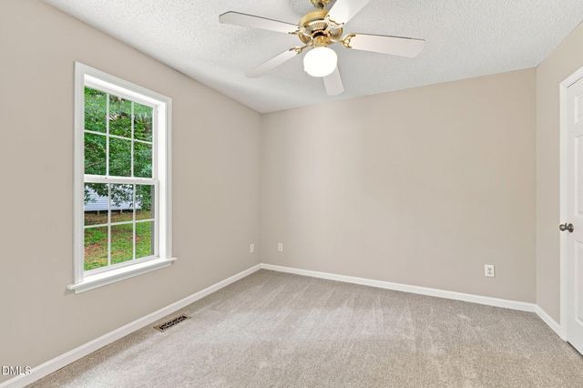 105 Cabrita Court, Holly Springs, NC 27540