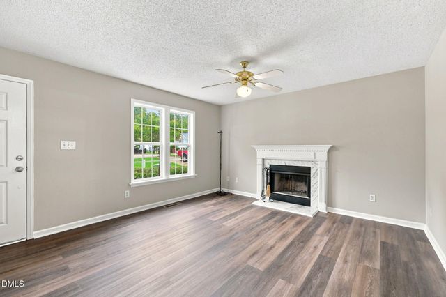 105 Cabrita Court, Holly Springs, NC 27540