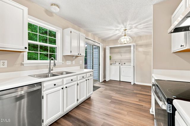 105 Cabrita Court, Holly Springs, NC 27540
