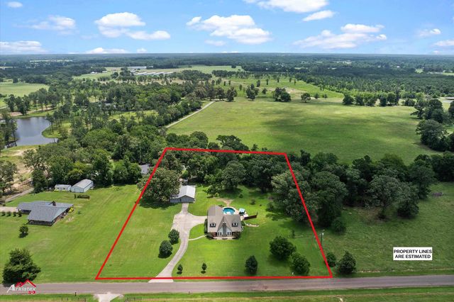 1463 County Road 106, Carthage, TX 75633