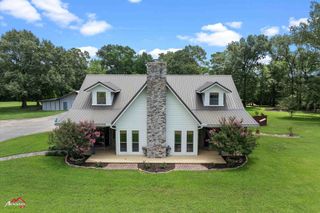 1463 County Road 106, Carthage, TX 75633