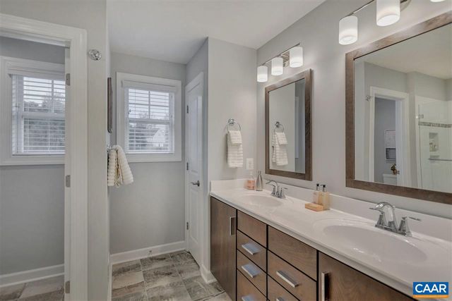 2A CORSHAM ST, Crozet, VA 22932